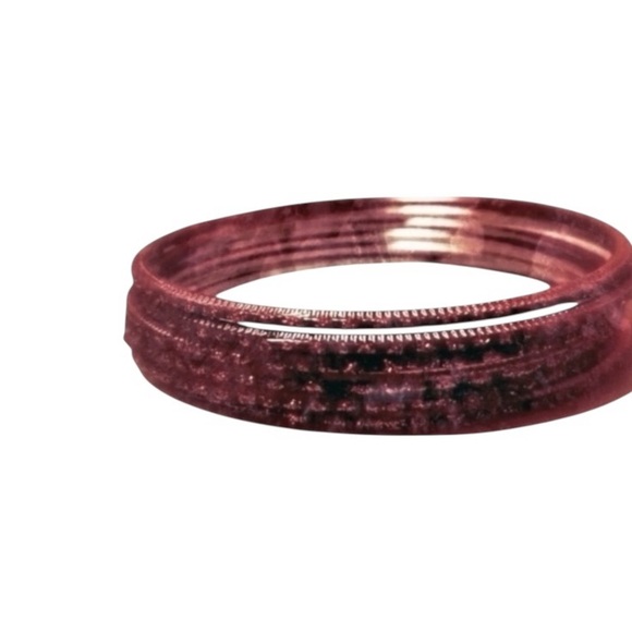 Set of Six Beautiful Vintage Rose Gold Bangle Metal Bracelets - Picture 1 of 4